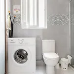 F12 2, Private Two Single Beds Privated Bathroom In Shared Flat Pansiyon