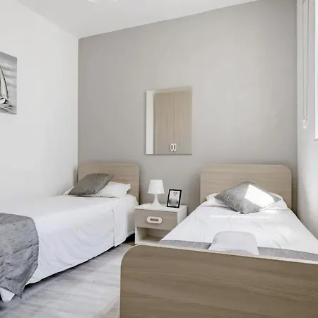F12 2, Private Two Single Beds Privated Bathroom In Shared Flat Homestay szállás Msida